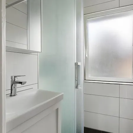 4 X In וייבלינגן