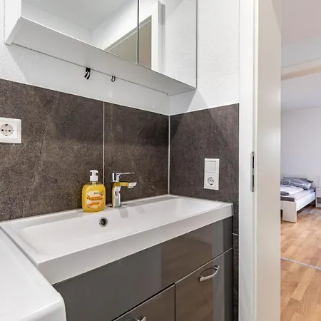 4 X In Apartament