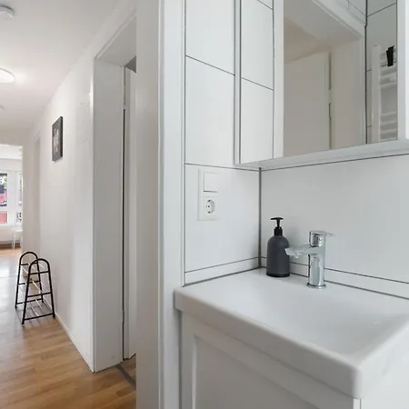 4 X In Apartament